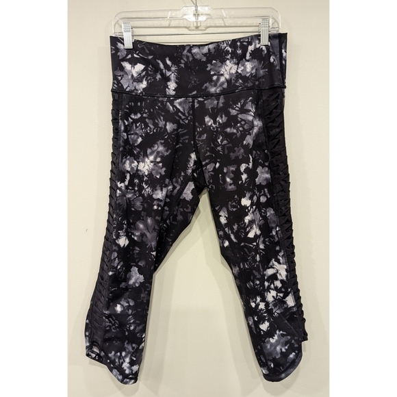 Lululemon Sunshine Salutation Crop in Dusk Dye White Black Size 10 - Picture 1 of 8